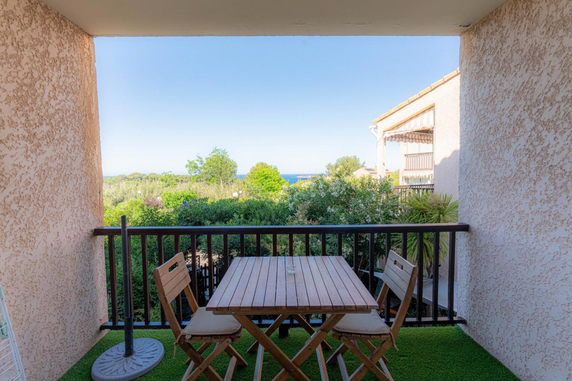 Sanary Bandol Plein Sud Apartment Luaran gambar