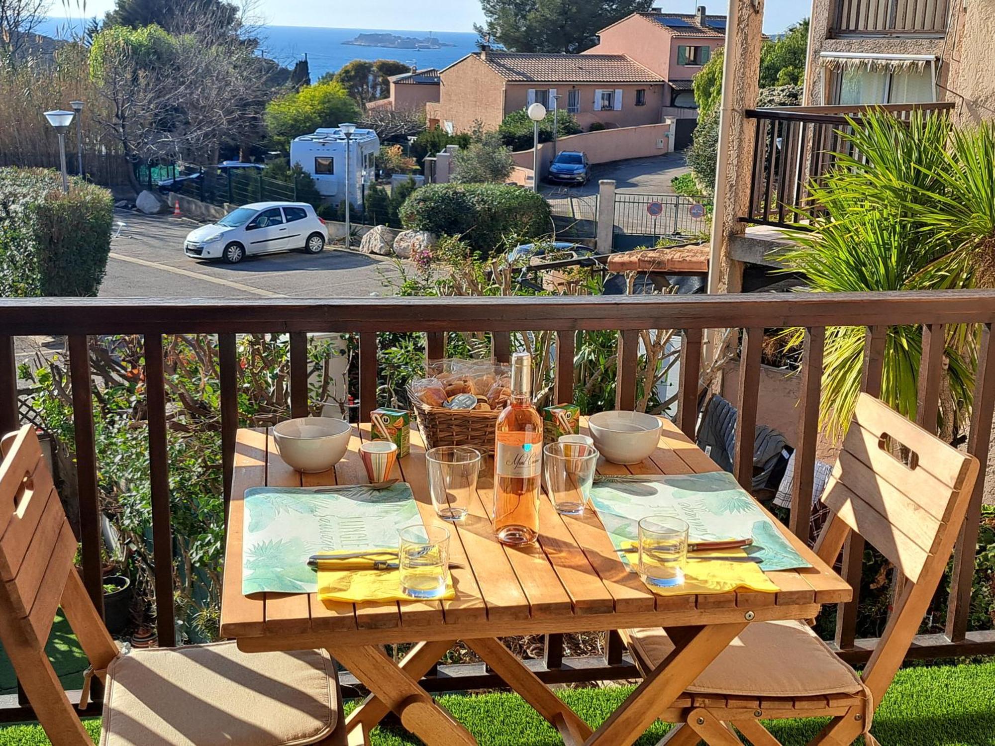 Sanary Bandol Plein Sud Apartment Luaran gambar